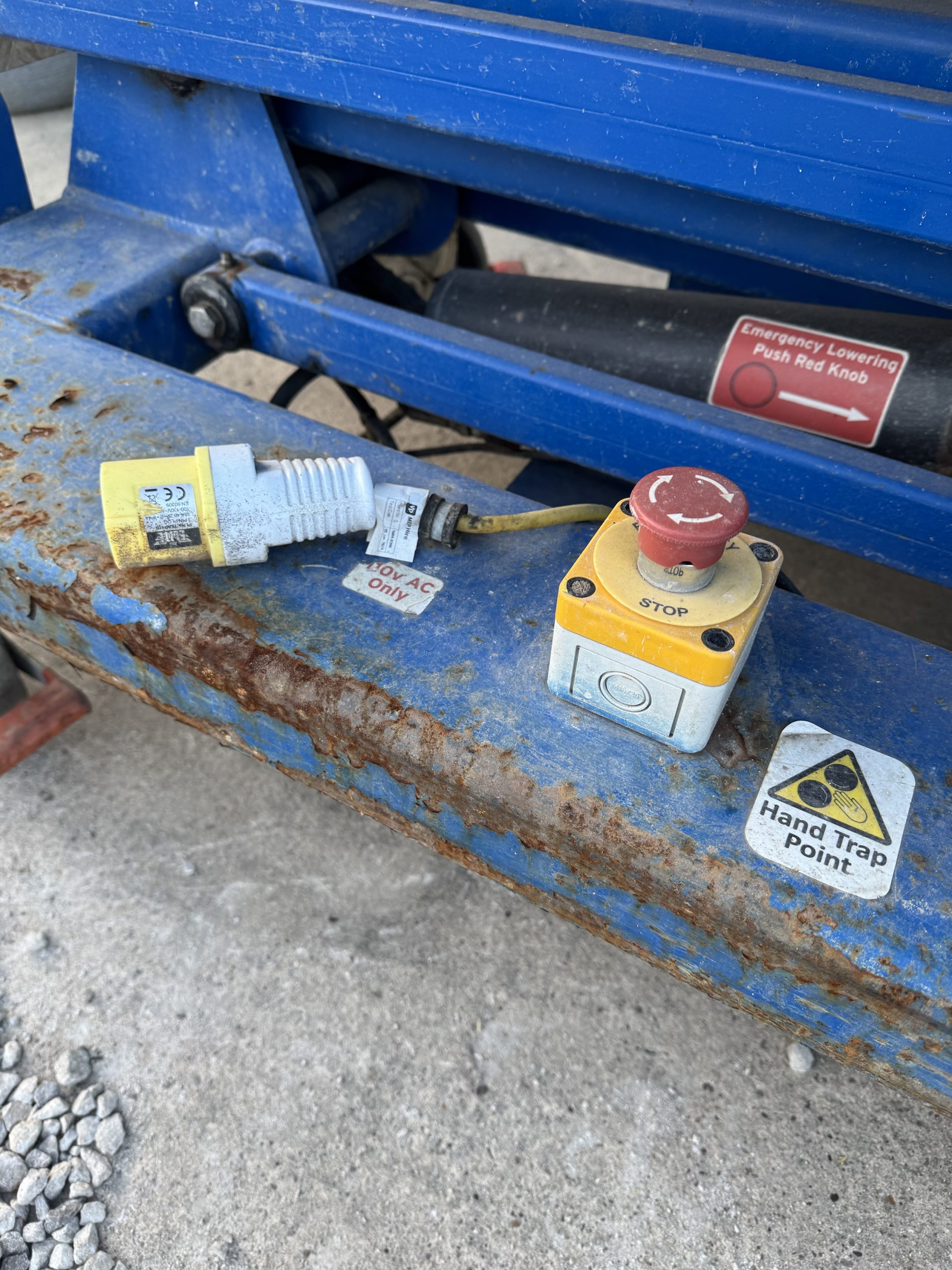 Power Tower Push-Around Scissor Lift - Image 5