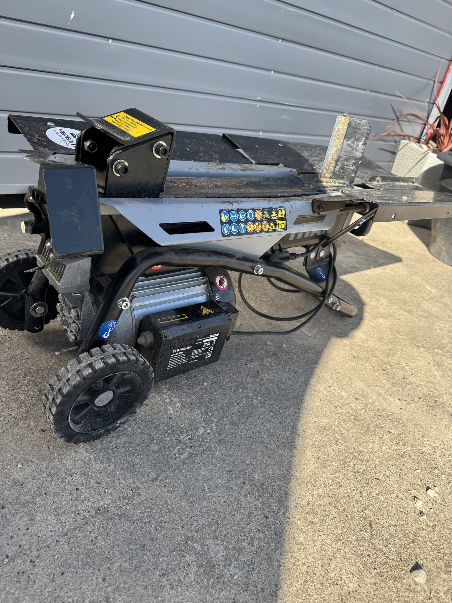 Electric Log Splitter - Image 2